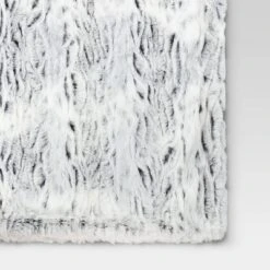 Tipped Snow Leopard Faux Fur Reversible Throw Blanket - Threshold™ 10 Tipped Snow Leopard Faux Fur Reversible Throw Blanket - Threshold™ -Home Decor GUEST d3196147 7f14 4b50 abe0 744936275f06