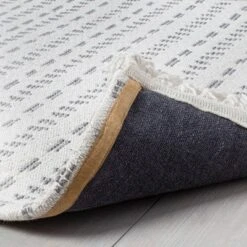 Pattern Stripe Area Rug - Hearth & Hand™ With Magnolia -Home Decor GUEST db88f84e deb6 4adc a022 ca0fe41b72bc